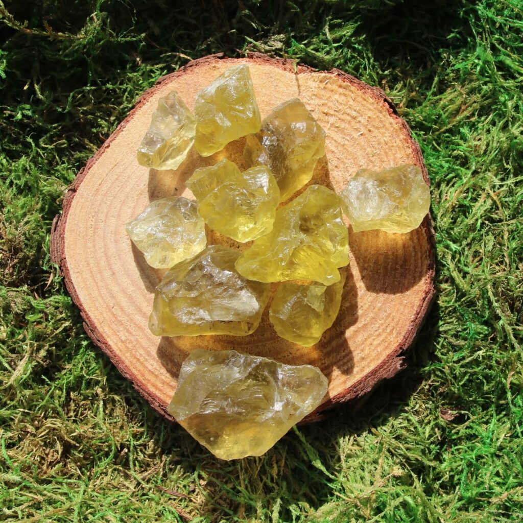 What Are Healing Crystals? A Complete Beginner’s Guide To Crystal Healing In Nigeria 6 Citrine Crystal