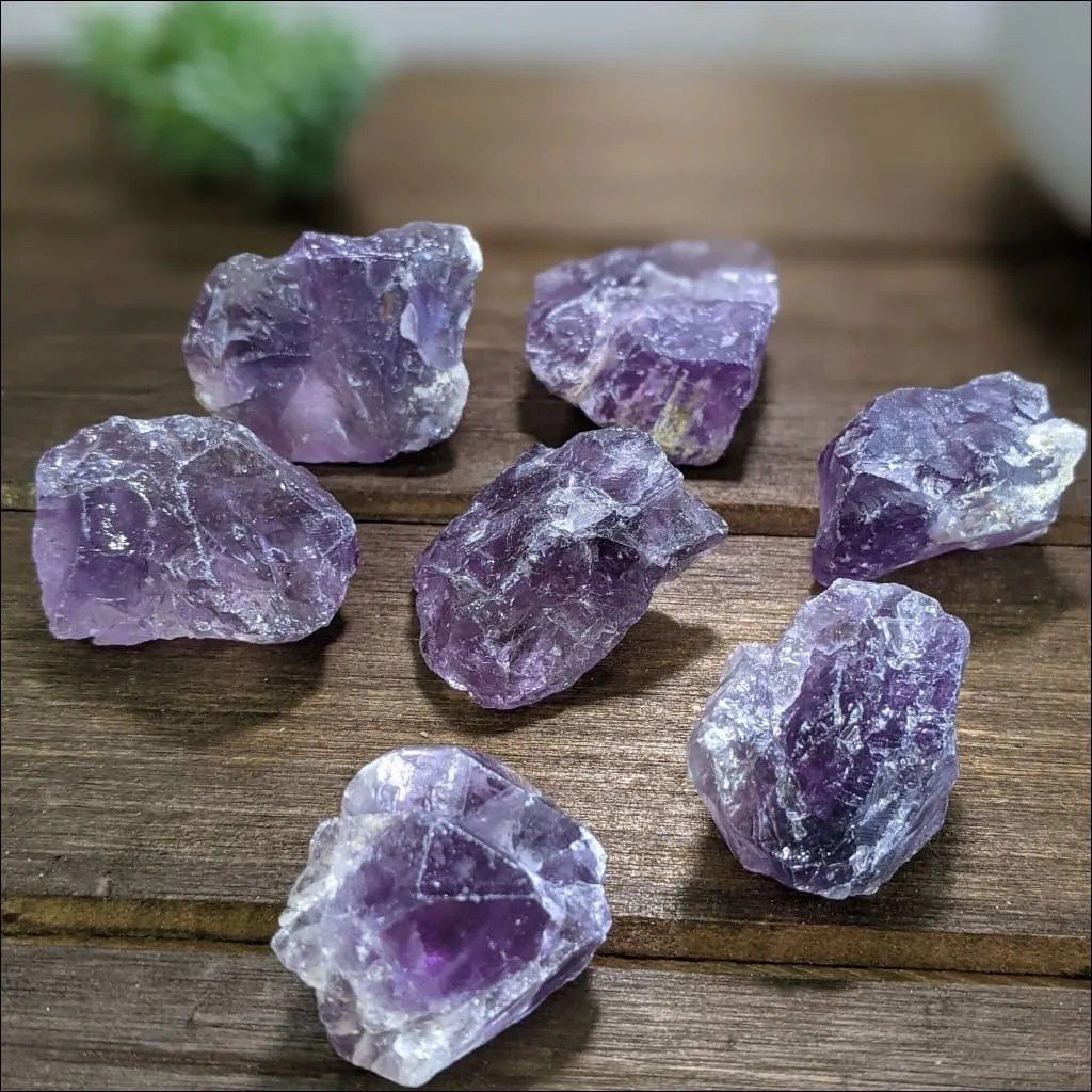 What Are Healing Crystals? A Complete Beginner’s Guide To Crystal Healing In Nigeria 4 Amethyst Crystal