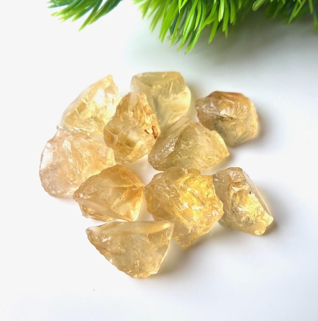 What Crystal Should I Start With? 6 What Crystal Should I Start With?